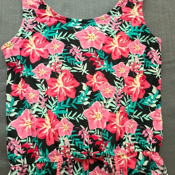New Girl's Small 6/6X Floral Romper - Picture 3 of 4